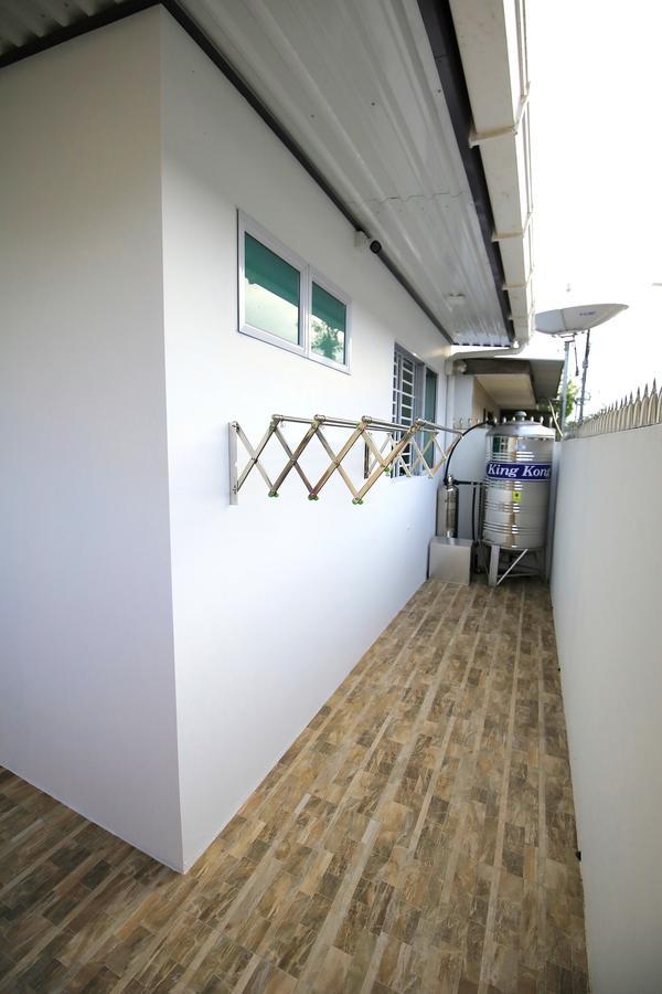 722 Homestay Kuching Exterior foto